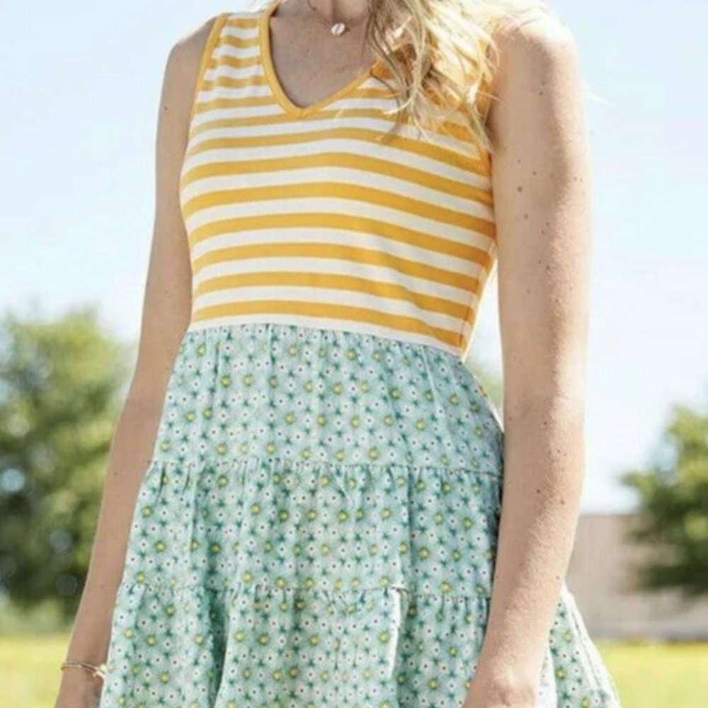 Matilda Jane Sunshine Ahead Tank New With Tags Size Large - Picture 2 of 3